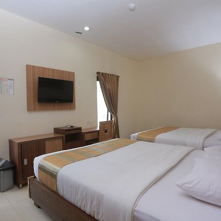 Hotel Kristina Malioboro Yogyakarta Ngoại thất bức ảnh