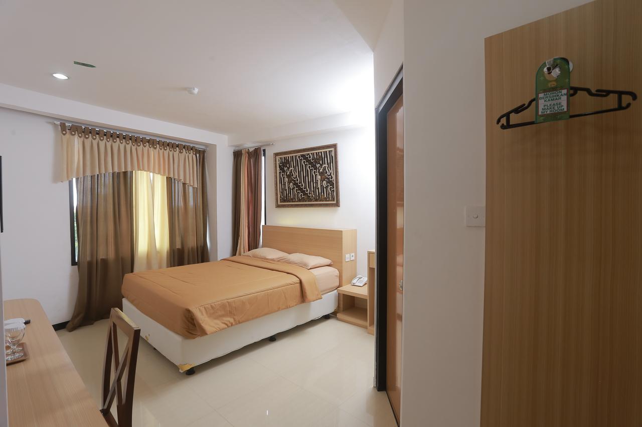 Hotel Kristina Malioboro Yogyakarta Ngoại thất bức ảnh